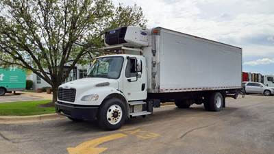 Freightliner M2 106 26 ft Refrigerated Truck - 240HP, 9 Speed Automatic, Liftgate