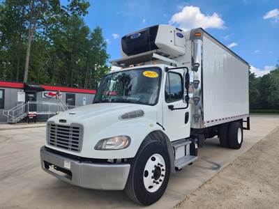 Freightliner M2 106 18 ft Refrigerated Truck - 240HP, 9 Speed Automatic