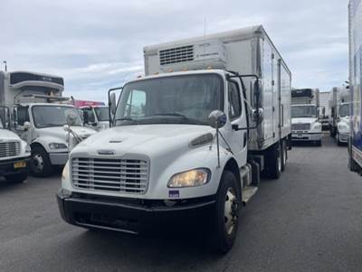 Freightliner M2 106 20 ft Refrigerated Truck - 325HP, 6 Speed Automatic