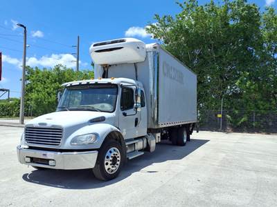 Freightliner M2 106 22 ft Refrigerated Truck - 300HP, 6 Speed Automatic, Liftgate