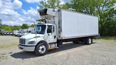 Freightliner M2 106 26 ft Refrigerated Truck - 280HP, 6 Speed Automatic, Liftgate