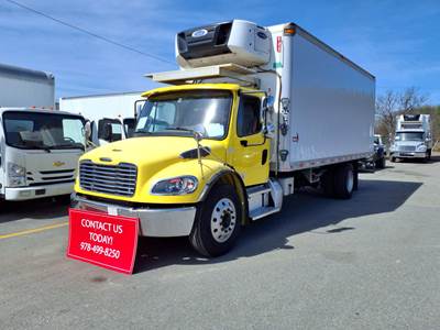 Freightliner M2 106 22 ft Refrigerated Truck - 240HP, 6 Speed Automatic