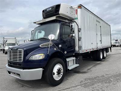 Freightliner M2 106 26 ft Refrigerated Truck - 300HP, 6 Speed Automatic, Liftgate