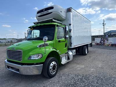Freightliner M2 106 18 ft Refrigerated Truck - 240HP, 6 Speed Automatic
