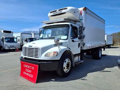 Freightliner M2 106 16 ft Refrigerated Truck - 260HP, 6 Speed Automatic, Liftgate