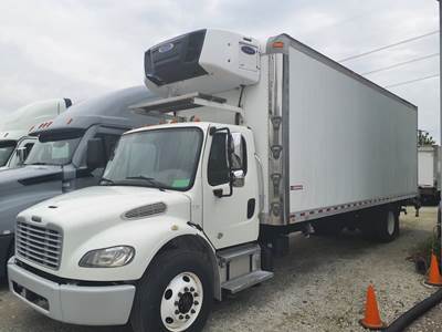 Freightliner M2 106 26 ft Refrigerated Truck - 280HP, 9 Speed Automatic, Liftgate