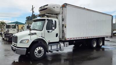 Freightliner M2 106 26 ft Refrigerated Truck - 270HP, 6 Speed Automatic, Liftgate