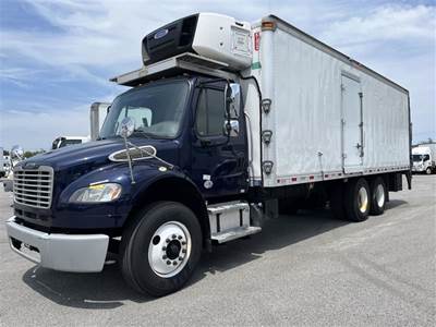 Freightliner M2 106 26 ft Refrigerated Truck - 300HP, 6 Speed Automatic, Liftgate
