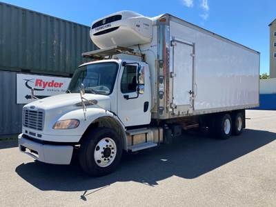 Freightliner M2 106 26 ft Refrigerated Truck - 330HP, 6 Speed Automatic