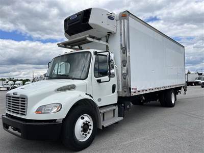 Freightliner M2 106 26 ft Refrigerated Truck - 240HP, 9 Speed Automatic, Liftgate
