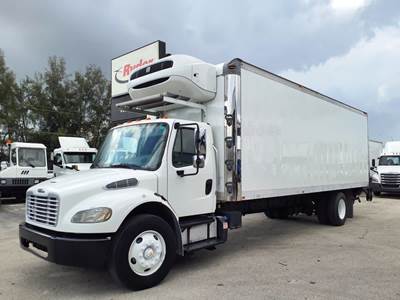 Freightliner M2 106 26 ft Refrigerated Truck - 280HP, 6 Speed Automatic, Liftgate