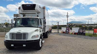 Freightliner M2 106 20 ft Refrigerated Truck - 240HP, 7 Speed Automatic