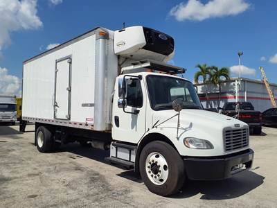 Freightliner M2 106 20 ft Refrigerated Truck - 240HP, 6 Speed Automatic