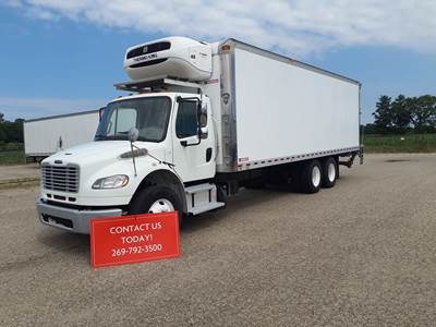 Freightliner M2 106 28 ft Refrigerated Truck - 300HP, 6 Speed Automatic, Liftgate