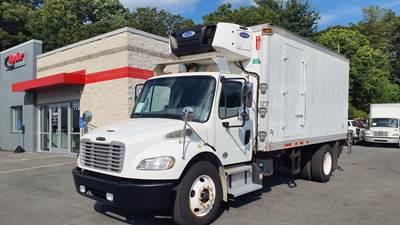 Freightliner M2 106 16 ft Refrigerated Truck - 240HP, 6 Speed Automatic, Liftgate