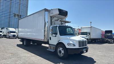 Freightliner M2 106 26 ft Refrigerated Truck - 240HP, 6 Speed Automatic, Liftgate