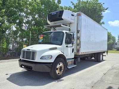 Freightliner M2 106 26 ft Refrigerated Truck - 280HP, 6 Speed Automatic, Liftgate