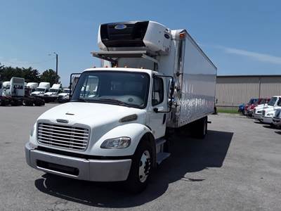 Freightliner M2 106 26 ft Refrigerated Truck - 280HP, 9 Speed Automatic