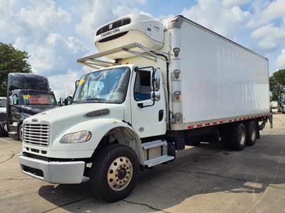 Freightliner M2 106 26 ft Refrigerated Truck - 300HP, 6 Speed Automatic, Liftgate