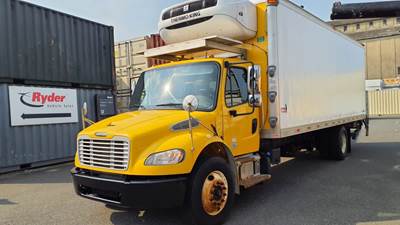 Freightliner M2 106 24 ft Refrigerated Truck - 260HP, 6 Speed Automatic, Liftgate