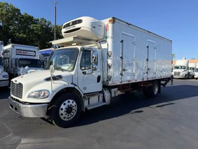 Freightliner M2 106 22 ft Refrigerated Truck - 240HP, 6 Speed Automatic, Liftgate