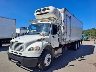Freightliner M2 106 26 ft Refrigerated Truck - 330HP, 6 Speed Automatic