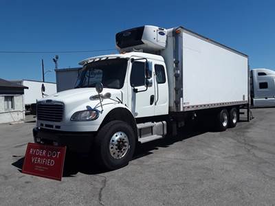 Freightliner M2 106 24 ft Refrigerated Truck - 350HP, 6 Speed Automatic, Liftgate
