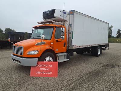 Freightliner M2 106 24 ft Refrigerated Truck - 240HP, 6 Speed Automatic, Liftgate