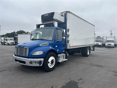 Freightliner M2 22 ft Refrigerated Truck - 220HP, 6 Speed Automatic