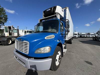 Freightliner M2 22 ft Refrigerated Truck - 220HP, 6 Speed Automatic