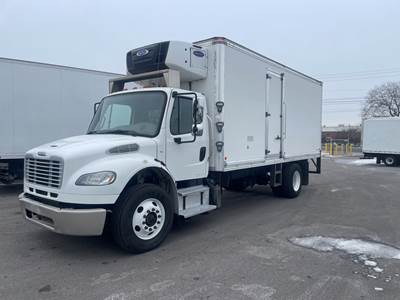 Freightliner M2 20 ft Refrigerated Truck - 220HP, 5 Speed Automatic