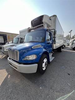 Freightliner M2 22 ft Refrigerated Truck - 220HP, 6 Speed Automatic