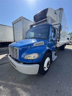 Freightliner M2 22 ft Refrigerated Truck - 220HP, 6 Speed Automatic