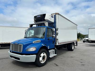 Freightliner M2 22 ft Refrigerated Truck - 220HP, 6 Speed Automatic