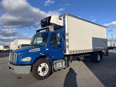 Freightliner M2 22 ft Refrigerated Truck - 220HP, 6 Speed Automatic