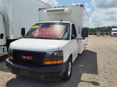 GMC Savana 3500 12 ft Refrigerated Truck - 130HP, 8 Speed Automatic
