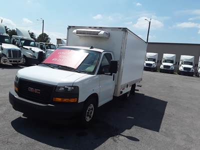 GMC Savana 3500 12 ft Refrigerated Truck - 265HP, 8 Speed Automatic