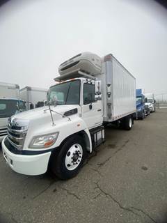 Hino 268 16 ft Refrigerated Truck - 230HP, 6 Speed Automatic, Liftgate