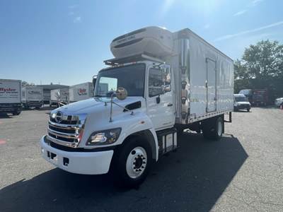 Hino 338 18 ft Refrigerated Truck - 230HP, 6 Speed Automatic