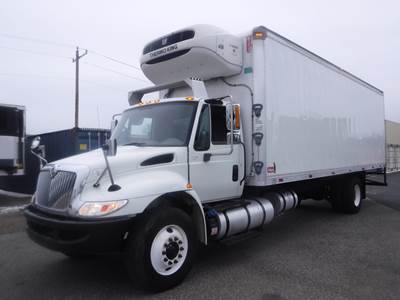 International 4300 26 ft Refrigerated Truck - 250HP, 6 Speed Automatic