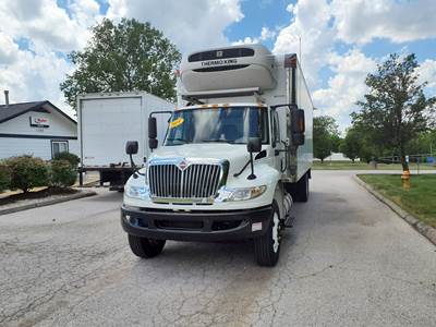 International 4300 26 ft Refrigerated Truck - 280HP, 6 Speed Automatic
