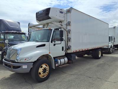 International 4300 26 ft Refrigerated Truck - 240HP, 6 Speed Automatic