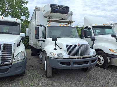 International 4300 24 ft Refrigerated Truck - 280HP, 6 Speed Automatic