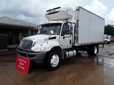 International 4300 18 ft Refrigerated Truck - 250HP, 6 Speed Automatic
