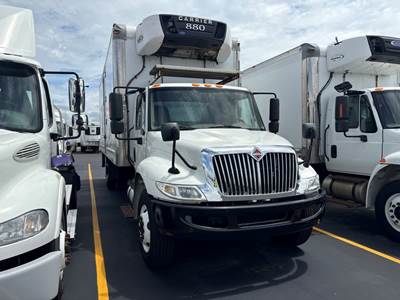 International 4300 24 ft Refrigerated Truck - 260HP, 6 Speed Automatic