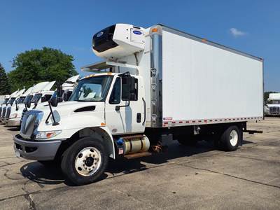 International 4300 22 ft Refrigerated Truck - 240HP, 6 Speed Automatic