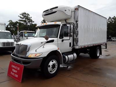 International 4300 18 ft Refrigerated Truck - 250HP, 6 Speed Automatic