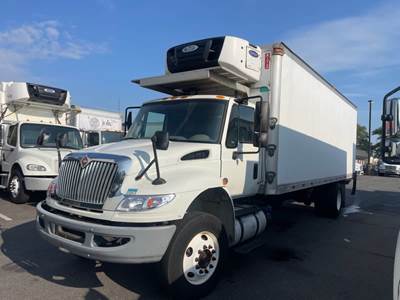 International 4300 24 ft Refrigerated Truck - 250HP, 9 Speed Automatic