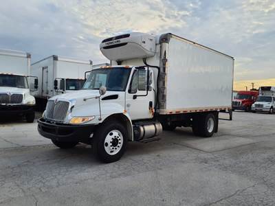 International 4300 18 ft Refrigerated Truck - 250HP, 6 Speed Automatic