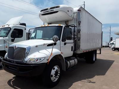 International 4300 18 ft Refrigerated Truck - 250HP, 6 Speed Automatic